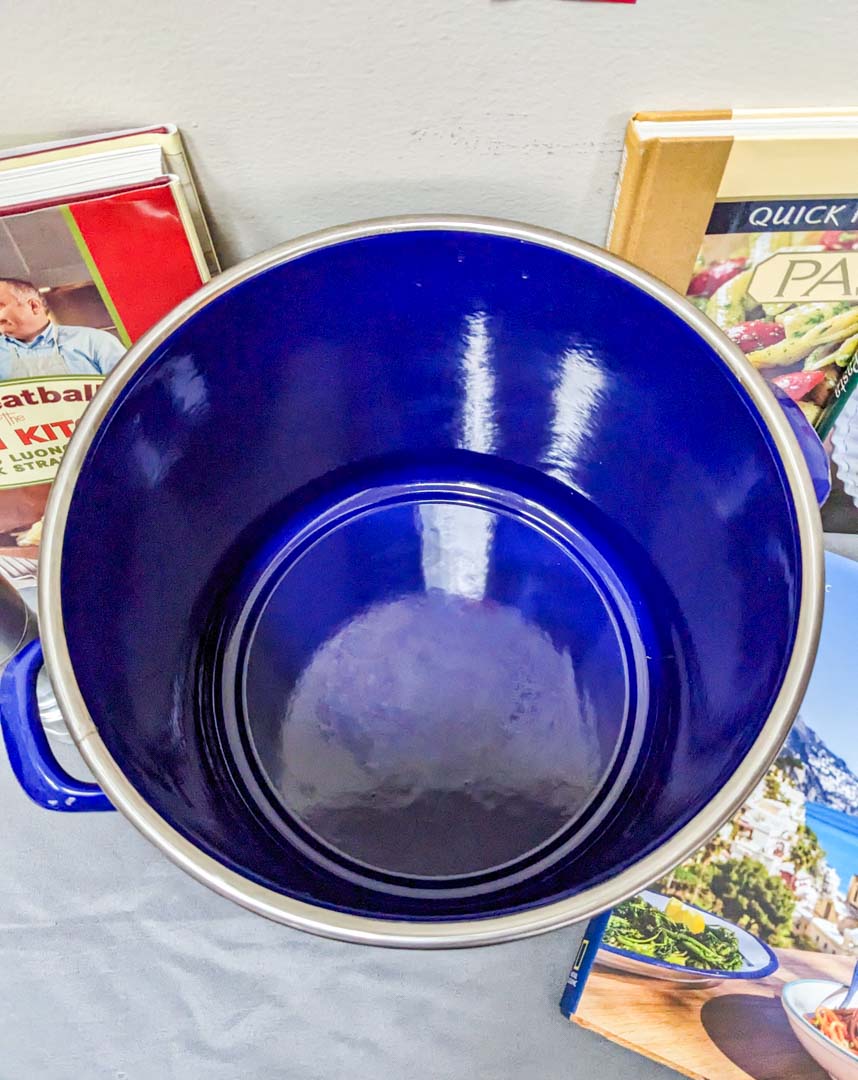 66. Stockpot, Pepper Mill + Cookbooks - Image 7