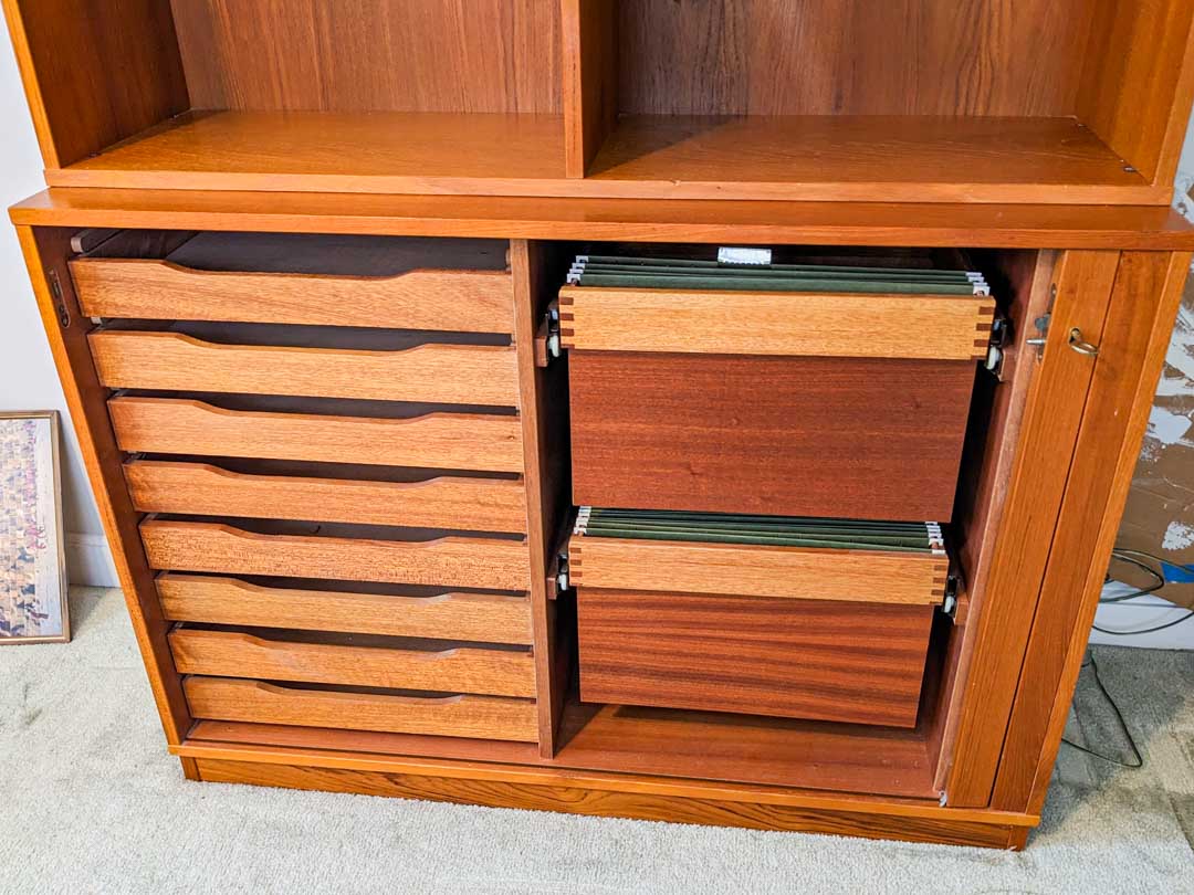 200. Storage Cabinet - Image 6