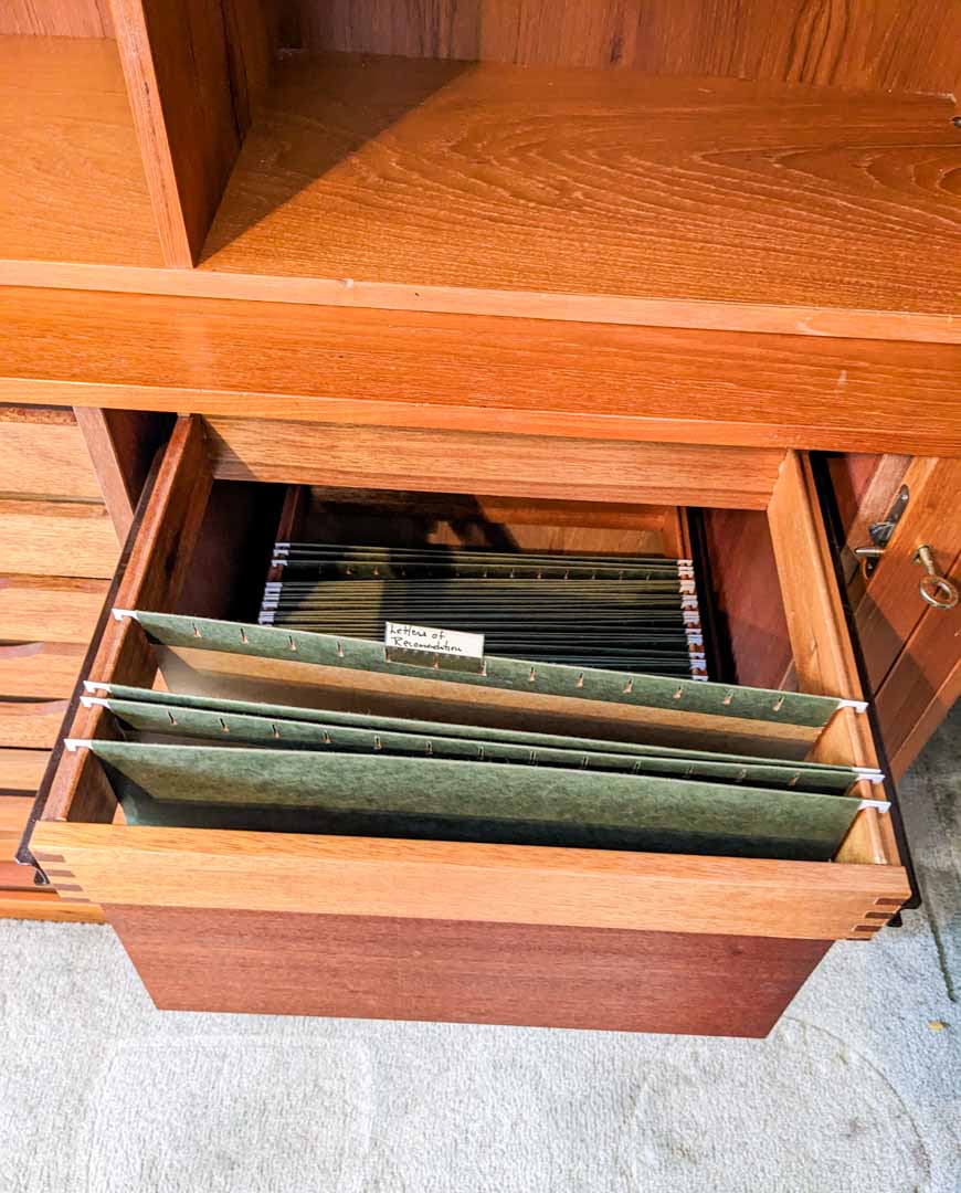 200. Storage Cabinet - Image 4