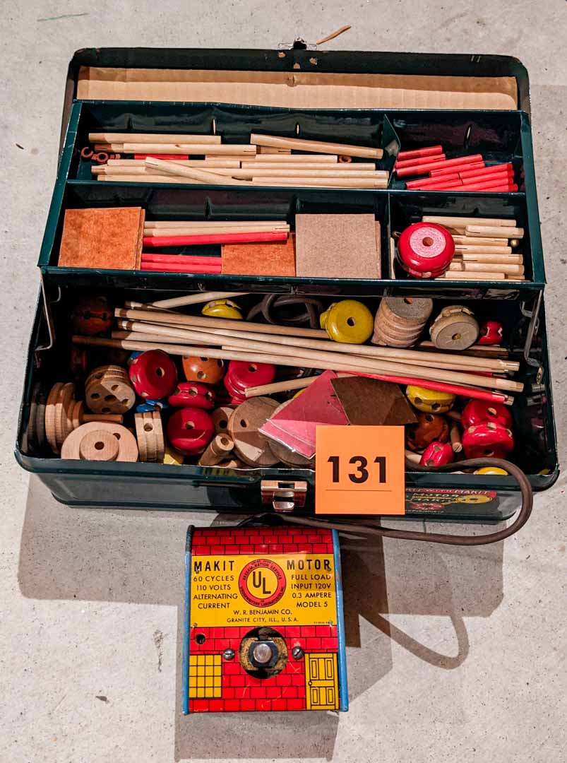 131. Vintage Makit Construction Set