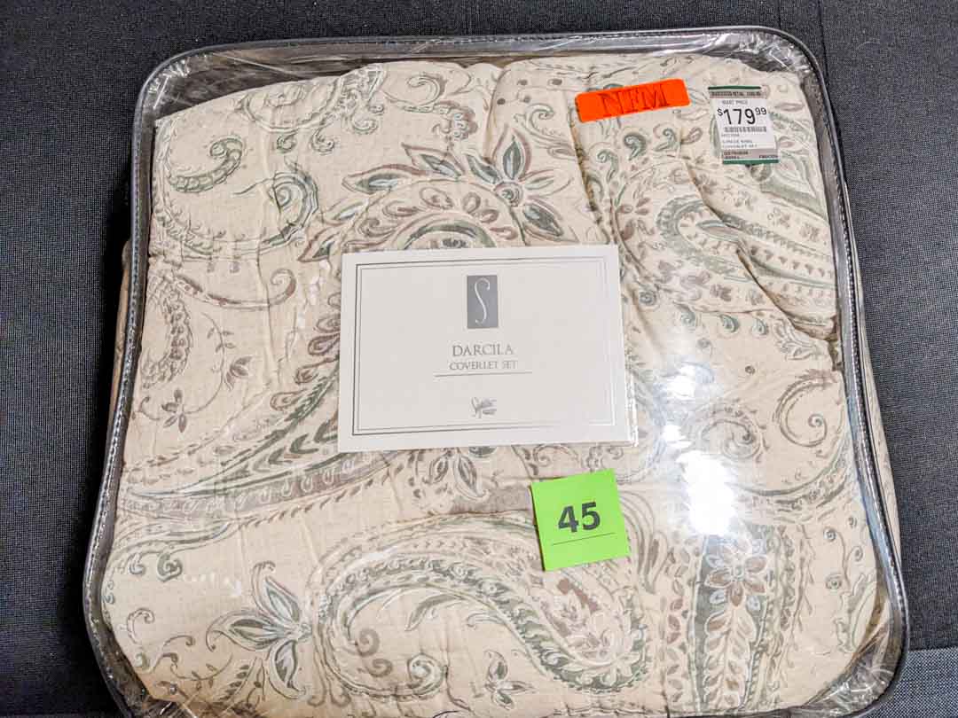 45. King Coverlet (3 pc) - Image 5