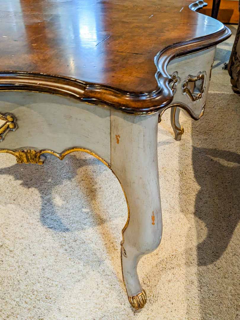 29. Coffee Table - Image 4
