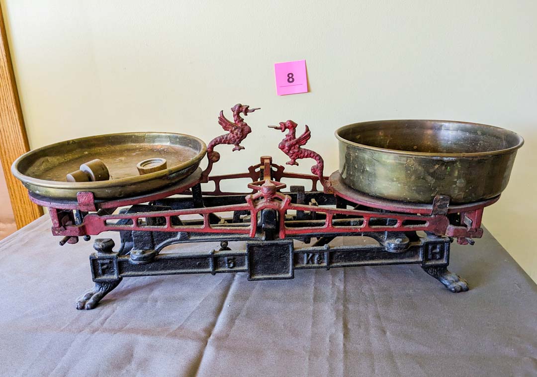 8. Cast Iron Scale - Image 4