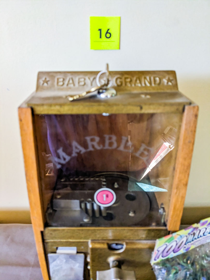 16. Marble Coin Machine + Marbles - Image 2