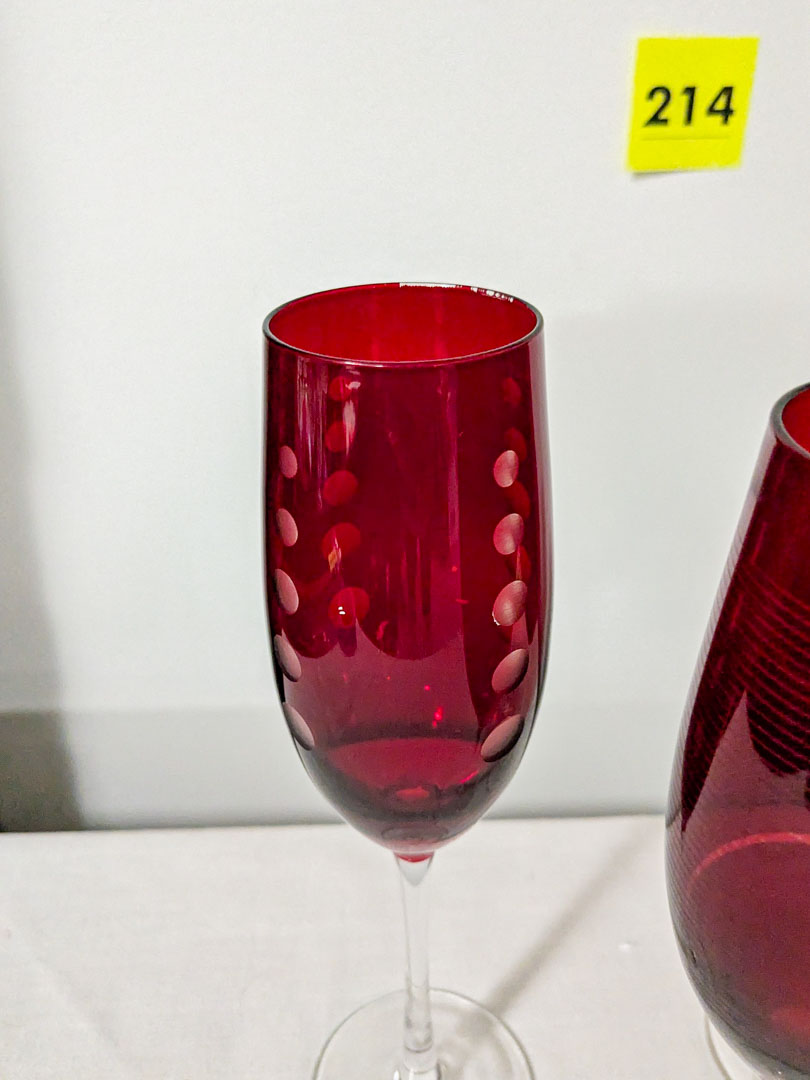 214. (4) Mikasa Red Champagne Glasses  Changing Spaces SRS