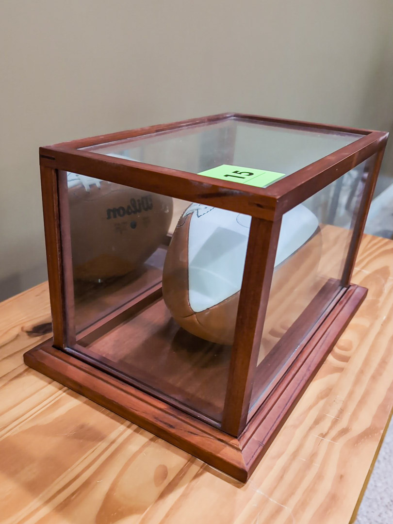 15.Gale Sayers Signed Wilson Football & Display case - Image 3