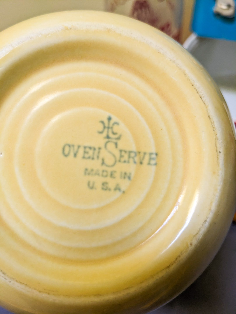 264. Vintage Potato Chip Tin, (2) Bowls, Napkin Rings + Cookie Cutters - Image 7