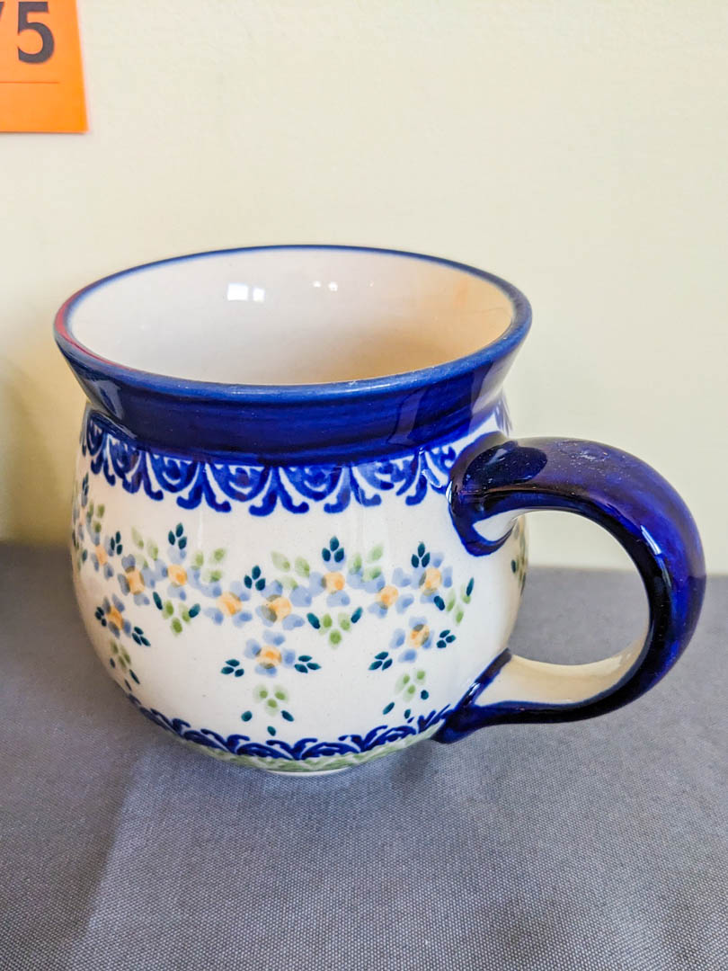 275. Polish Pottery Mugs, Apple Dish + Heart Dish - Image 7