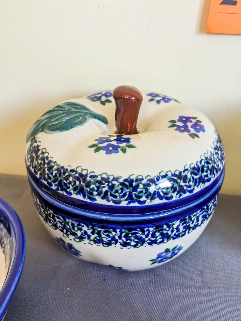 275. Polish Pottery Mugs, Apple Dish + Heart Dish - Image 5
