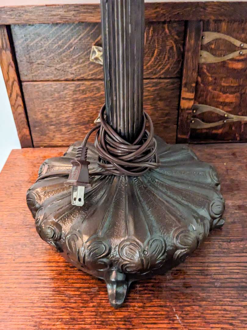 417. 21" Stained Glass Lamp - Image 2
