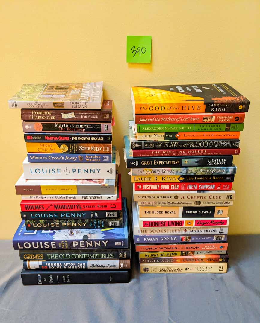 390. (36) Fiction Books