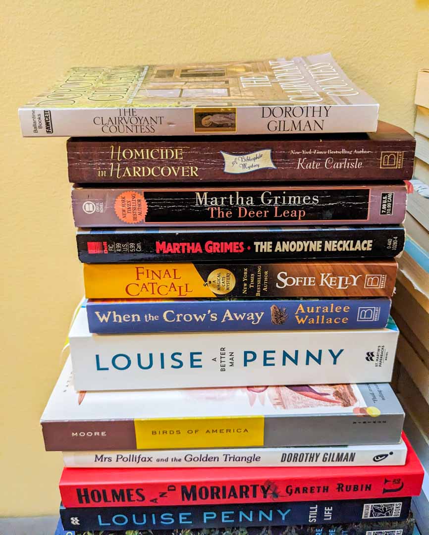 390. (36) Fiction Books - Image 4