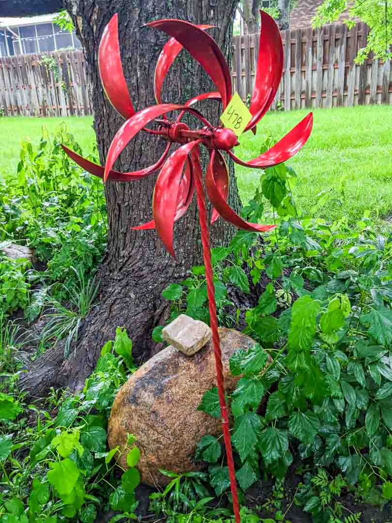 478. 53" Red Whirly Decor - Image 4