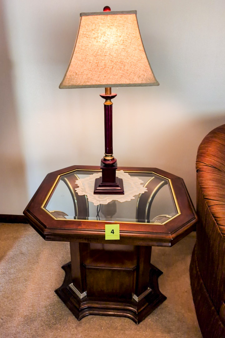 4. End Table w/ 27" Lamp