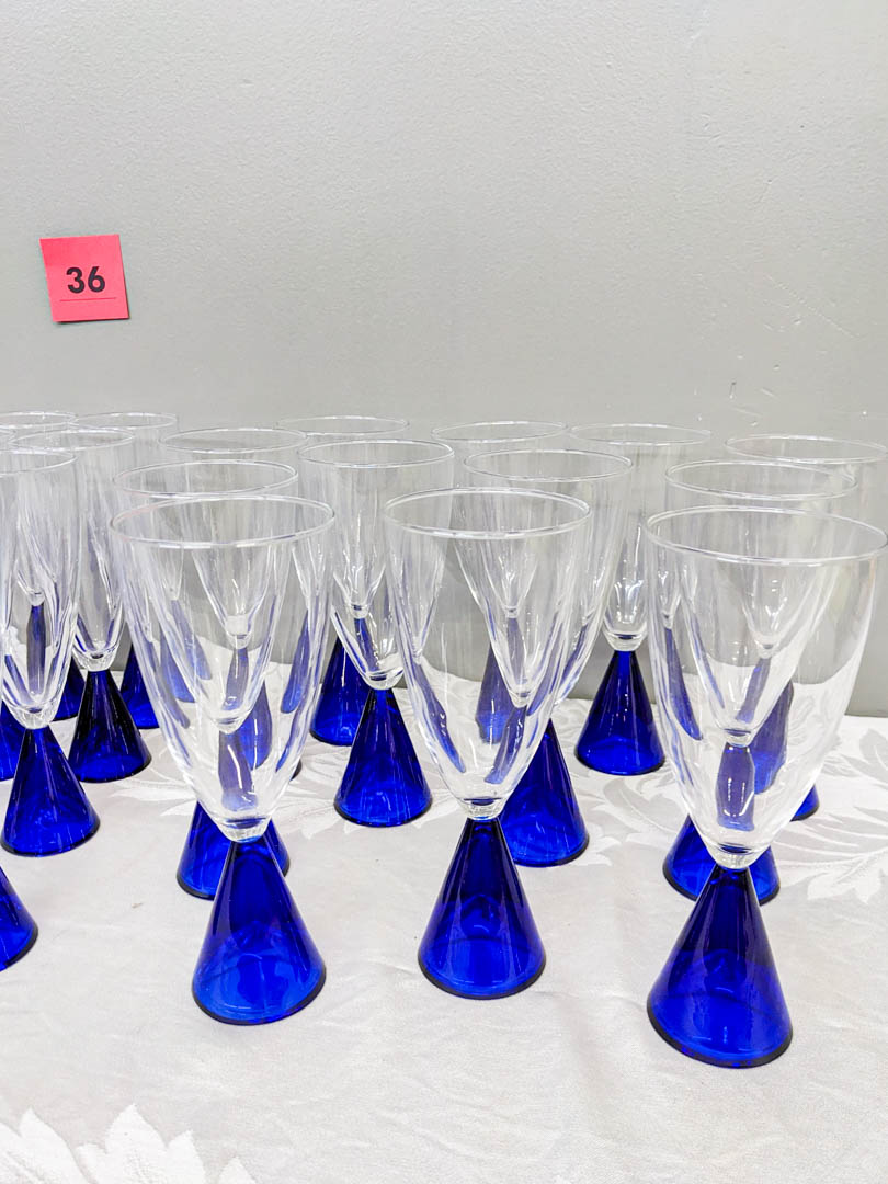 36. Stemware - Image 4
