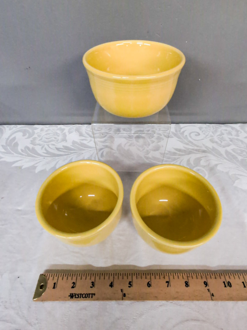 112. Fiesta Cookie Jar, (4) Bowls, (4) Glasses, Salt/Pepper - Image 5