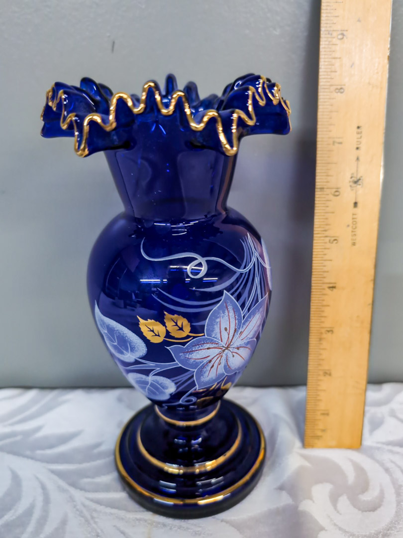 126. Fenton Ruffled Bowl + Cat, Bohemia Vase - Image 2