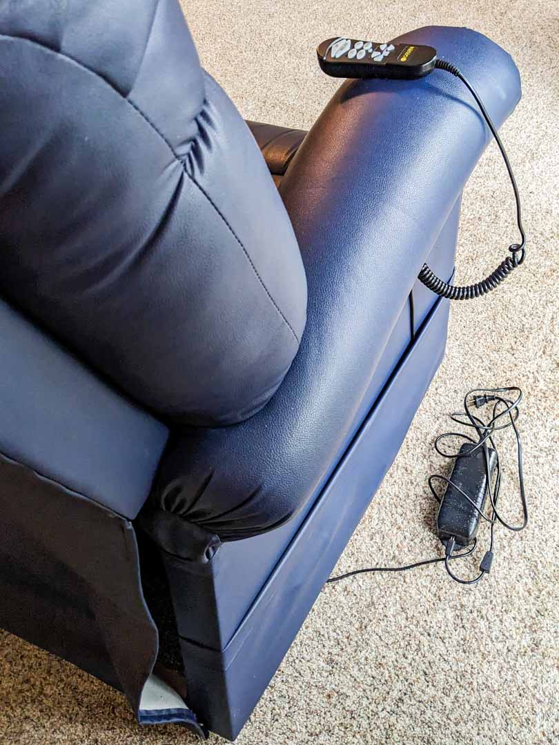 15. Golden Power Lift/Recline Chair - Image 5