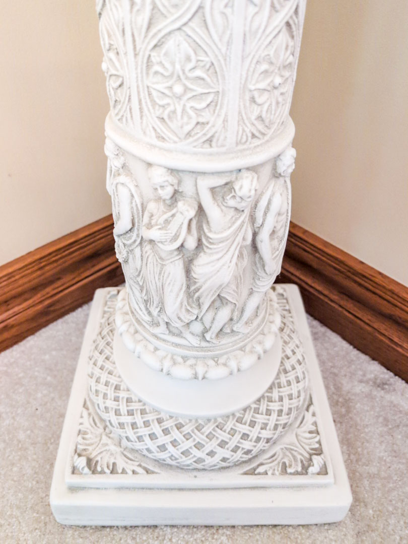 23. Resin Pedestal - Image 4
