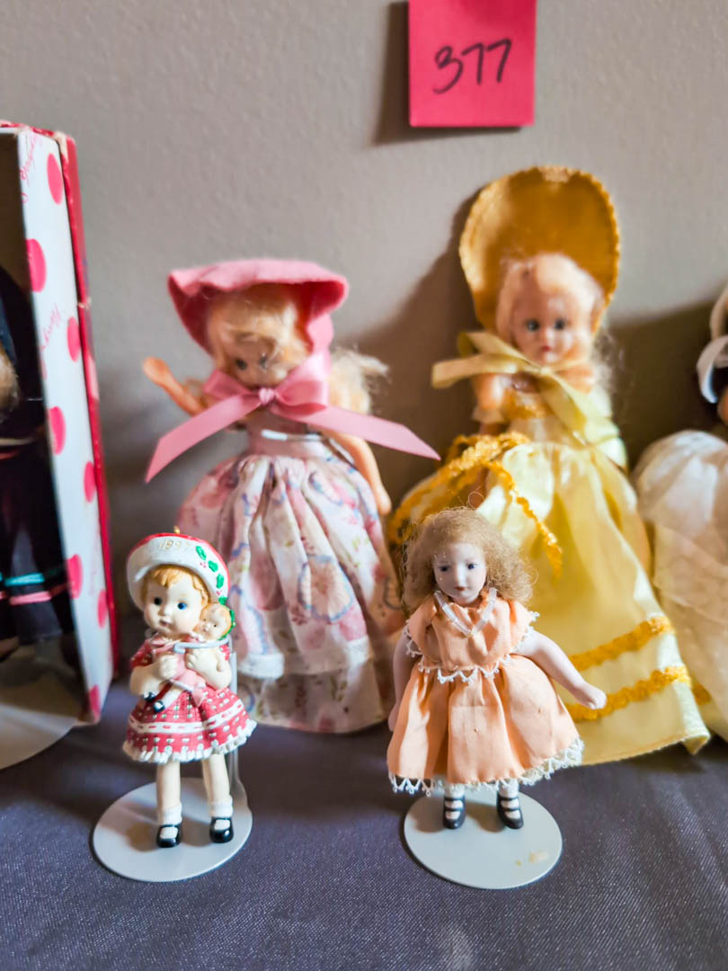 377. (9) Vintage Dolls - Image 8