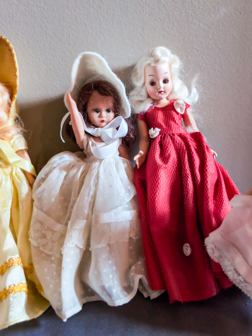377. (9) Vintage Dolls - Image 6