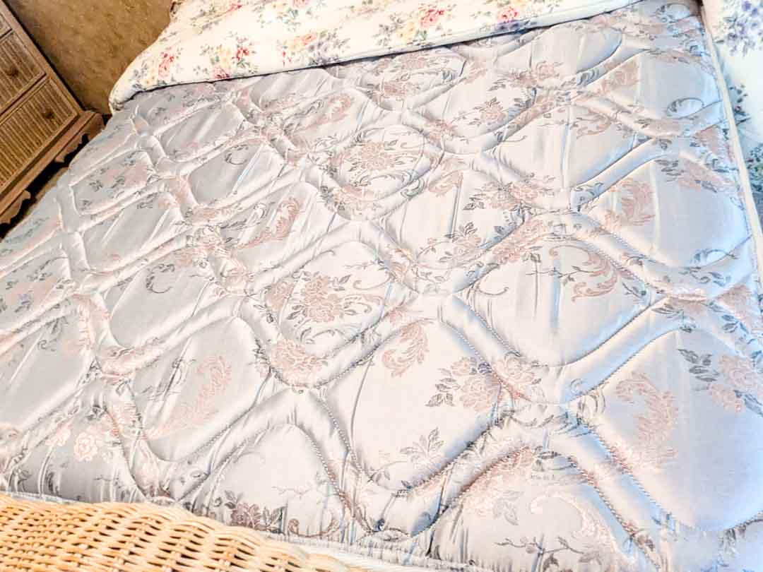 52. Double Bed w/ Mattress, Box Springs - Image 5