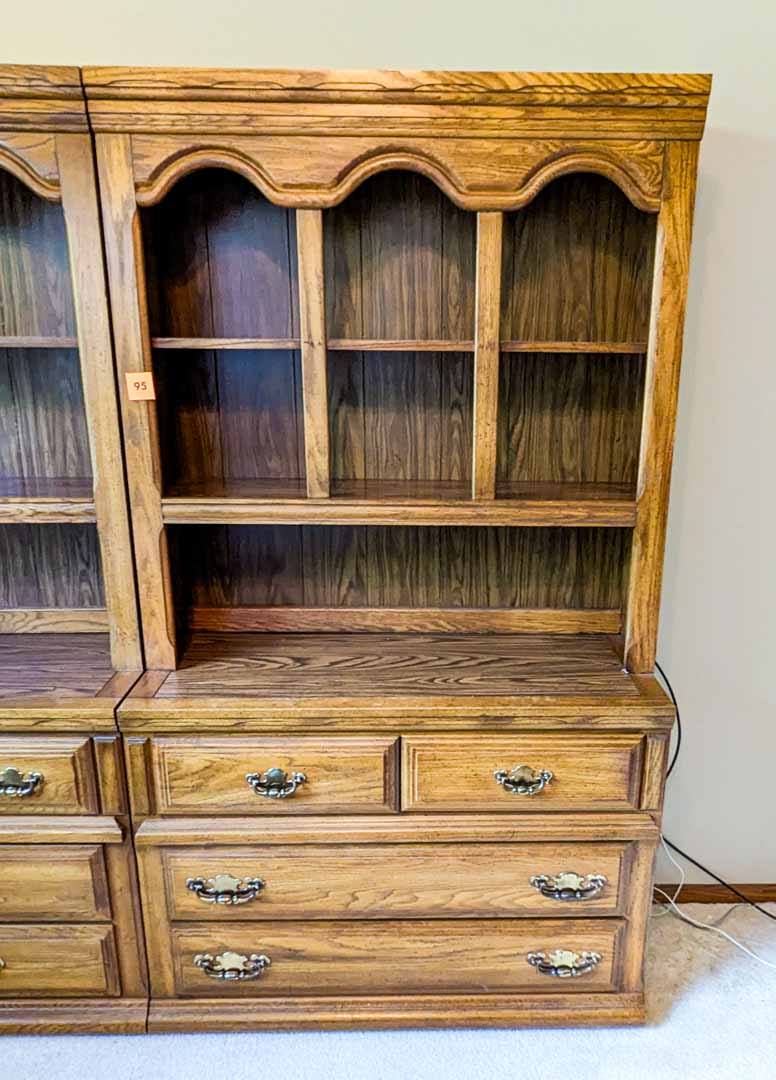95. Lea (4pc.) Wall Unit - Image 2