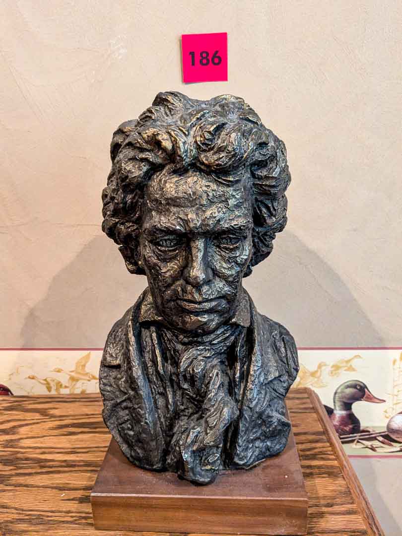 186. 13" Bust
