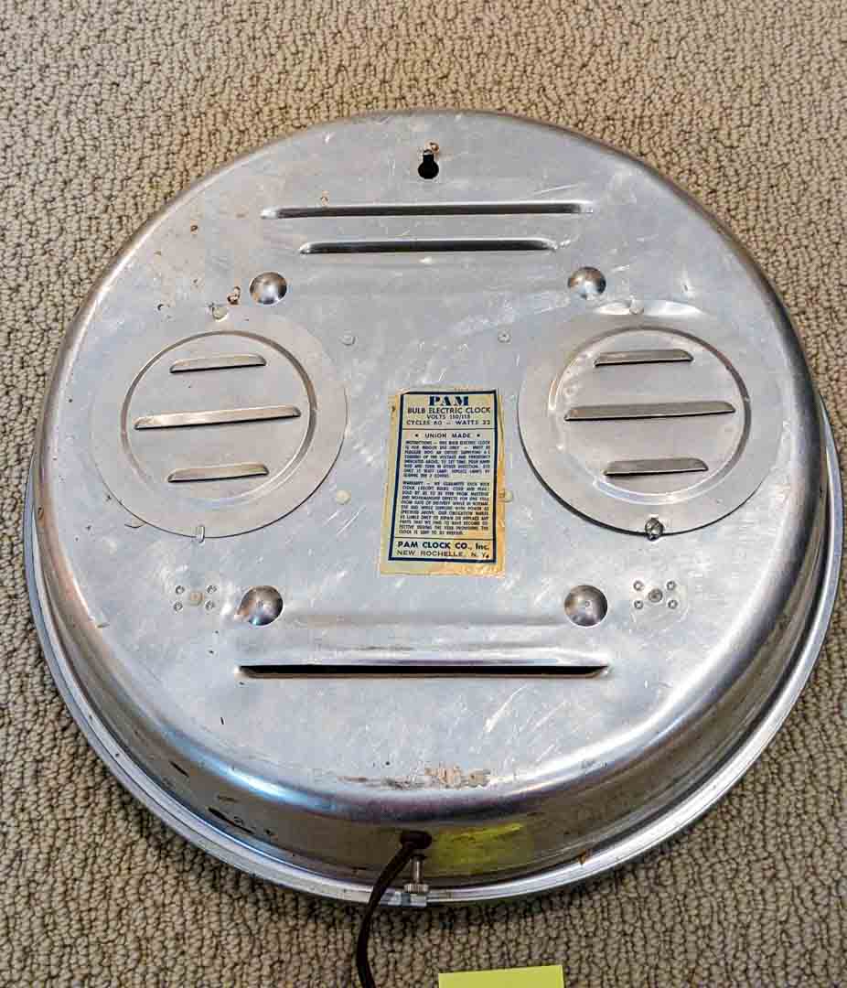 202. Vintage 7Up Clock - Image 3