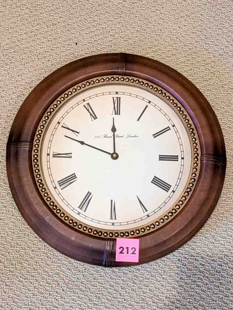 212. 21" Round Clock