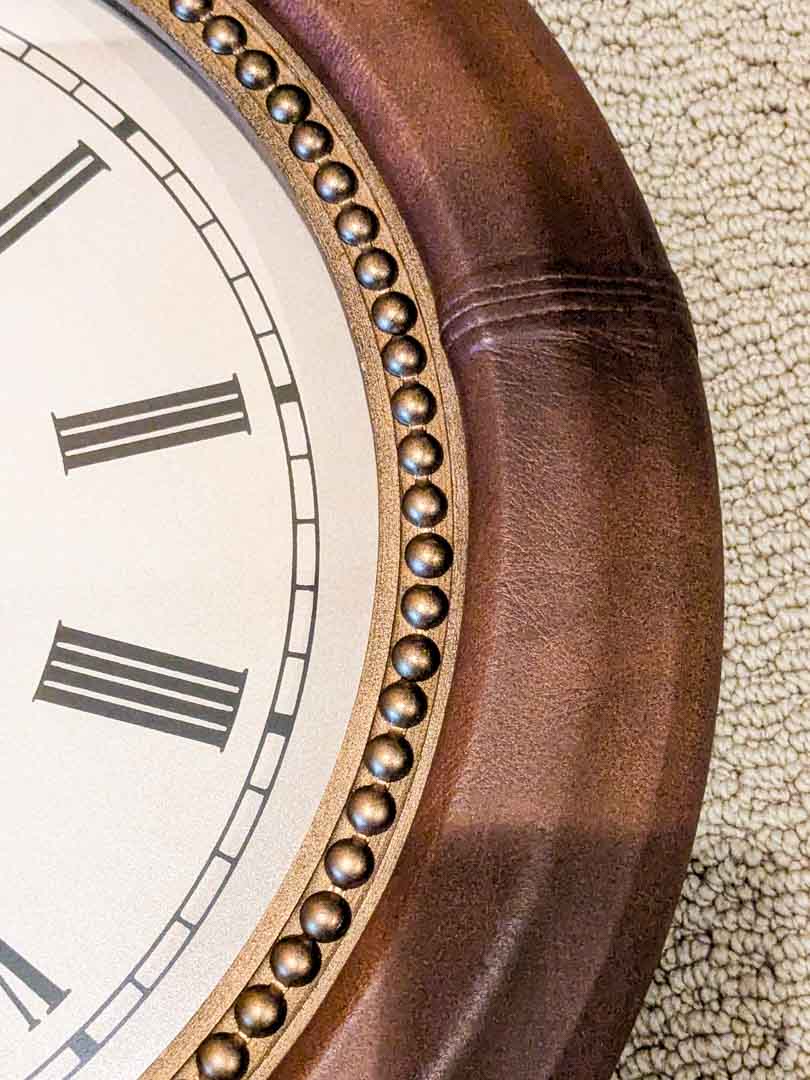 212. 21" Round Clock - Image 4