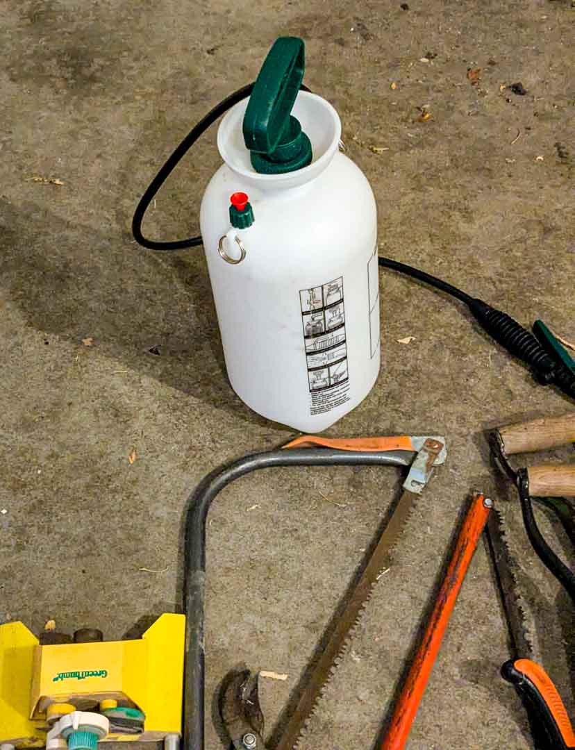 158. Garden Tools + Sprayer - Image 3