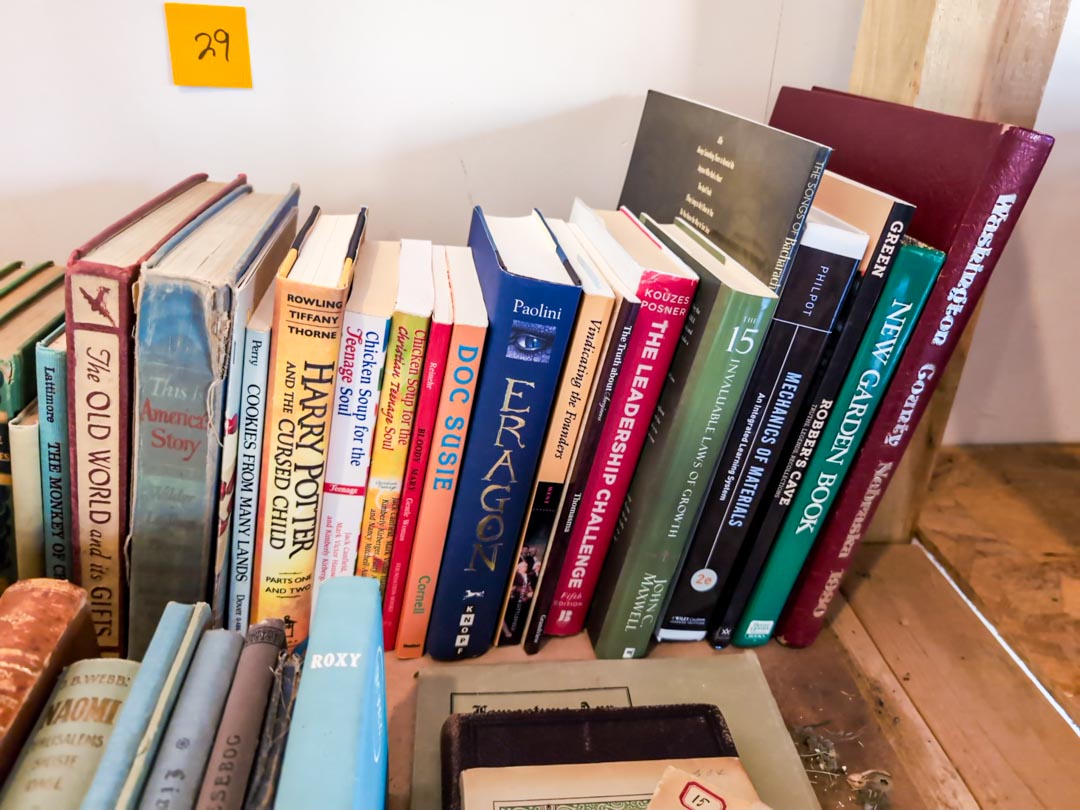 29. Vintage Books - Image 2