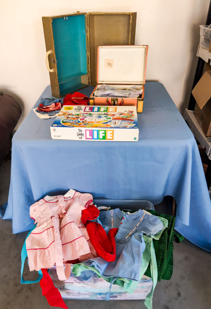 40. Doll & Children's Clothes, Doll Cases & Game