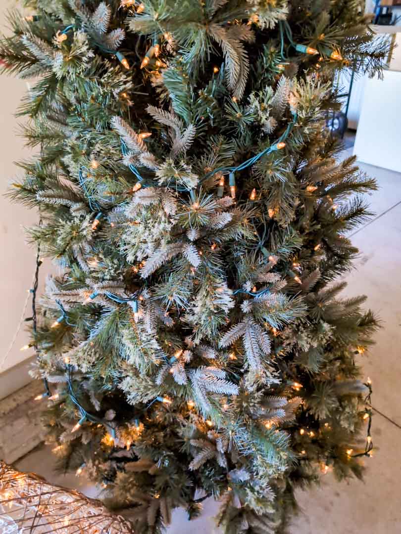 41. 7' Christmas Tree & Lighted Deer - Image 3