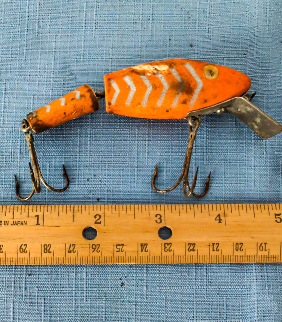 173. L & S Pike Masters 30 and L&S Bassmaster Model 15 Wood Fishing Lures - Image 2