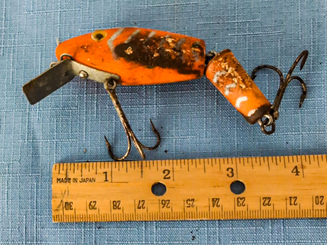 173. L & S Pike Masters 30 and L&S Bassmaster Model 15 Wood Fishing Lures - Image 3